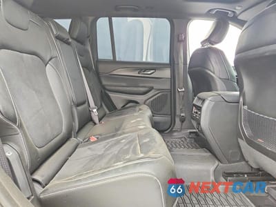 Zdjęcie 11 z 14 samochodu: 2024 JEEP GRAND CHEROKEE LAREDO VIN:1C4RJHAG1RC700023 - miniatura
