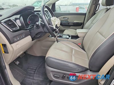 Zdjęcie 7 z 12 samochodu: 2015 KIA SEDONA SX VIN:KNDMC5C18F6019542 - miniatura