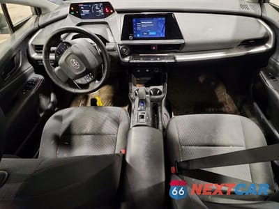 Zdjęcie 8 z 13 samochodu: 2024 TOYOTA PRIUS LE VIN:JTDACAAU7R3023242 - miniatura