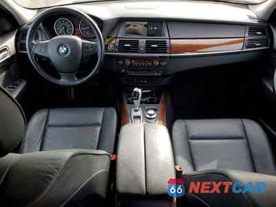 Zdjęcie 8 z 12 samochodu: 2008 BMW X5 3.0I VIN:5UXFE43588L028356 - miniatura