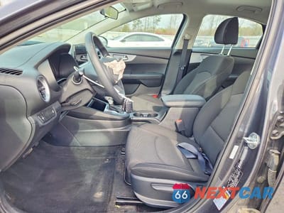 Zdjęcie 7 z 12 samochodu: 2024 KIA FORTE LX VIN:3KPF24AD7RE753252 - miniatura