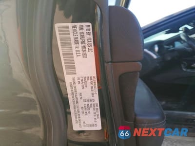 Zdjęcie 14 z 14 samochodu: 2021 JEEP GRAND CHEROKEE TRACKHAWK VIN:1C4RJFN97MC841932 - miniatura