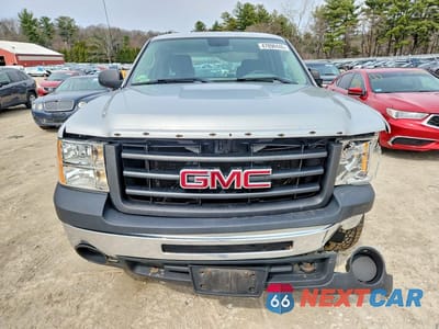 Piąte zdjęcie samochodu w środku: 2011 GMC SIERRA C1500 VIN:1GTR1TEX7BZ389133 - miniatura