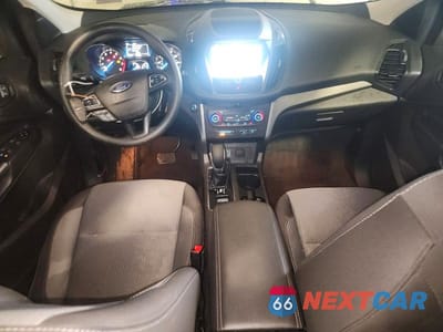 Zdjęcie 8 z 11 samochodu: 2019 FORD ESCAPE SE VIN:1FMCU0GD0KUA14580 - miniatura