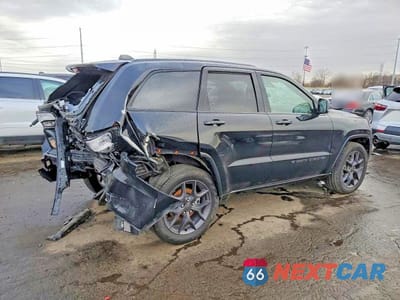 Trzecie zdjęcie samochodu z tyłu: 2021 JEEP GRAND CHEROKEE LIMITED VIN:1C4RJFBG0MC686370 - miniatura