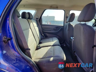 Zdjęcie 11 z 13 samochodu: 2005 FORD ESCAPE XLS VIN:1FMYU02Z65KB16507 - miniatura