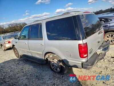Drugie zdjęcie samochodu z przodu: 2002 FORD EXPEDITION XLT VIN:1FMRU15L92LA63647 - miniatura