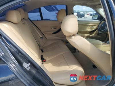 Zdjęcie 10 z 12 samochodu: 2014 BMW 328 I VIN:WBA3A5G52ENP33912 - miniatura