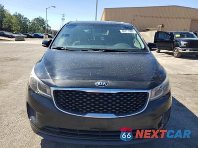 Piąte zdjęcie samochodu w środku: 2016 KIA SEDONA LX VIN:KNDMB5C17G6192571 - miniatura