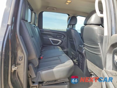 Zdjęcie 10 z 12 samochodu: 2018 NISSAN TITAN PRO-4X VIN:1N6AA1E51JN547579 - miniatura