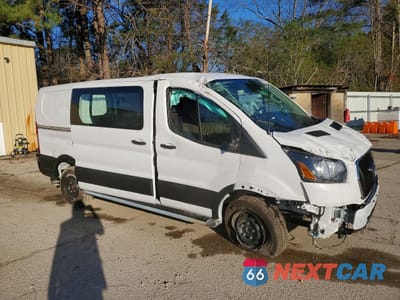 Czwarte zdjęcie samochodu z boku: 2025 FORD TRANSIT T-250 VIN:1FTBR1Y82SKB04785 - miniatura