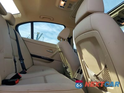 Zdjęcie 10 z 12 samochodu: 2006 BMW 325 I VIN:WBAVB13516PT10555 - miniatura