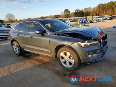 Czwarte zdjęcie samochodu z boku: 2022 VOLVO XC60 B5 MOMENTUM VIN:YV4L12RK5N1035772 - miniatura