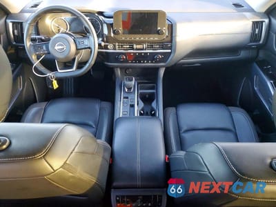 Zdjęcie 8 z 13 samochodu: 2023 NISSAN PATHFINDER SL VIN:5N1DR3CA0PC211121 - miniatura