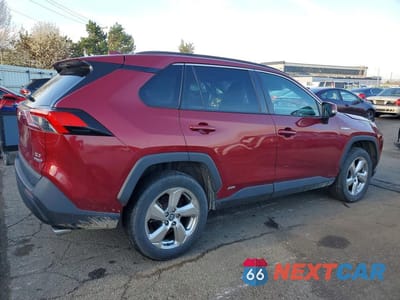 Trzecie zdjęcie samochodu z tyłu: 2021 TOYOTA RAV4 HYBRID XLE PREMIUM VIN:4T3B6RFV6MU008376 - miniatura