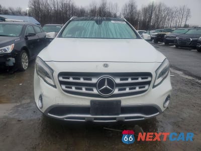Piąte zdjęcie samochodu w środku: 2020 MERCEDES-BENZ GLA 250 4MATIC VIN:WDCTG4GB8LU028689 - miniatura