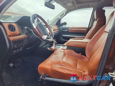 Zdjęcie 7 z 11 samochodu: 2016 TOYOTA TUNDRA 1794 EDITION VIN:5TFAY5F10GX532358 - miniatura