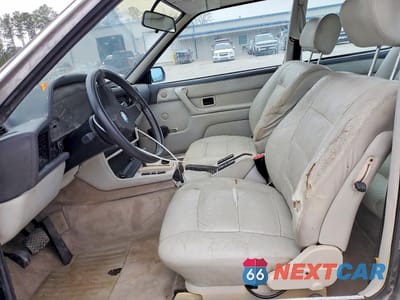 Zdjęcie 7 z 12 samochodu: 1987 BMW 635 CSI AUTOMATIC L6 VIN:WBAEC8401H3265670 - miniatura