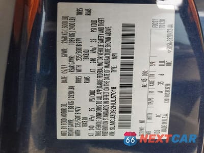 Zdjęcie 13 z 13 samochodu: 2017 LINCOLN MKC RESERVE VIN:5LMCJ3D92HUL57018 - miniatura