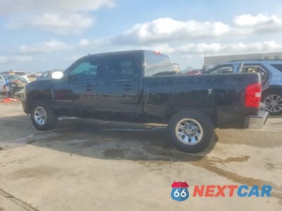 Drugie zdjęcie samochodu z przodu: 2008 CHEVROLET SILVERADO C1500 VIN:3GCEC13C18G115108 - miniatura