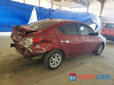 Trzecie zdjęcie samochodu z tyłu: 2019 NISSAN VERSA VIN:3N1CN7AP2KL836002 - miniatura
