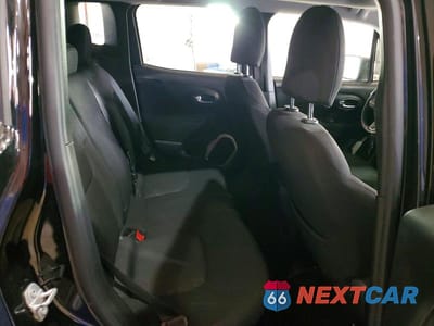 Zdjęcie 10 z 11 samochodu: 2015 JEEP RENEGADE LATITUDE VIN:ZACCJABH4FPB84302 - miniatura