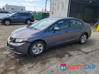 2014 HONDA CIVIC LX 19XFB2F58EE058990 - główne zdjęcie licytacji z USA - miniatura