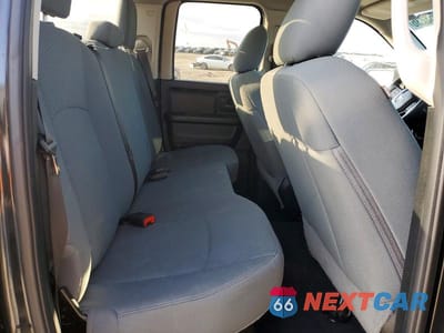 Zdjęcie 10 z 12 samochodu: 2018 RAM 1500 ST VIN:1C6RR6FG1JS262045 - miniatura