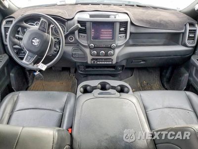Zdjęcie 8 z 12 samochodu: 2024 RAM 3500 FLATBED TRUCK VIN:3C7WRTCL5RG301706 - miniatura