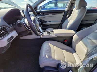 Zdjęcie 7 z 11 samochodu: 2018 HONDA ACCORD TOURING VIN:1HGCV2F99JA050957 - miniatura