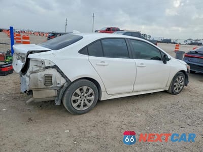 Trzecie zdjęcie samochodu z tyłu: 2021 TOYOTA COROLLA LE VIN:JTDEPMAE8MJ126562 - miniatura