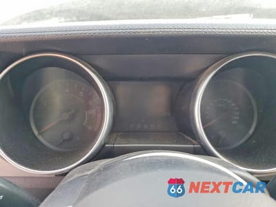 Zdjęcie 9 z 11 samochodu: 2018 FORD MUSTANG VIN:1FATP8UH2J5123980 - miniatura