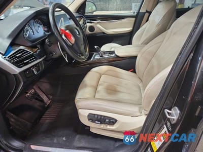Zdjęcie 7 z 13 samochodu: 2014 BMW X5 XDRIVE35D VIN:5UXKS4C50E0J93743 - miniatura