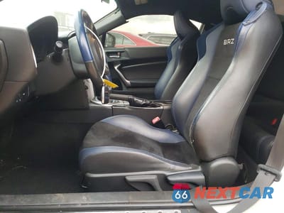 Zdjęcie 7 z 12 samochodu: 2015 SUBARU BRZ 2.0 LIMITED VIN:JF1ZCAC15F9600855 - miniatura