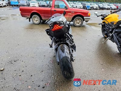 Czwarte zdjęcie samochodu z boku: 2025 KAWASAKI ZX636 K VIN:JKBZXJJ17SA029756 - miniatura