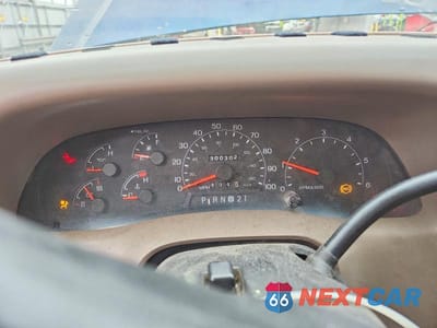 Zdjęcie 9 z 11 samochodu: 1999 FORD F250 SUPER DUTY VIN:1FTNX21L3XEA94961 - miniatura