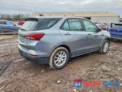 Trzecie zdjęcie samochodu z tyłu: 2024 CHEVROLET EQUINOX LS VIN:3GNAXHEG3RL349262 - miniatura