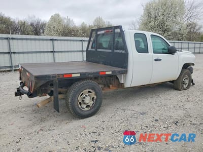 Trzecie zdjęcie samochodu z tyłu: 2007 CHEVROLET SILVERADO LT FLATBED TRUCK VIN:1GCHC29K77E535723 - miniatura