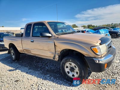 Czwarte zdjęcie samochodu z boku: 2000 TOYOTA TACOMA PRERUNNER V6 VIN:4TASN92N3YZ678199 - miniatura