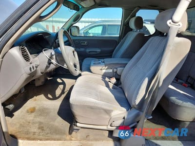 Zdjęcie 7 z 11 samochodu: 2002 TOYOTA TUNDRA SR5 V8 VIN:5TBBT44122S278885 - miniatura