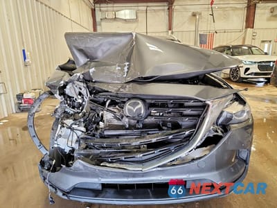 Piąte zdjęcie samochodu w środku: 2022 MAZDA CX-9 TOURING PLUS VIN:JM3TCBAY4N0607862 - miniatura