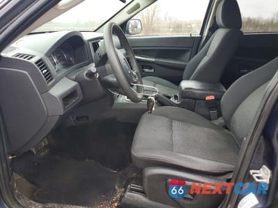 Zdjęcie 7 z 13 samochodu: 2010 JEEP GRAND CHEROKEE LAREDO VIN:1J4PR4GK1AC138093 - miniatura