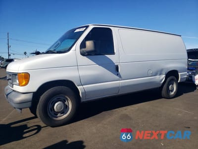 2005 FORD E150 DELIVERY VAN 1FTRE14W65HB31083 - główne zdjęcie licytacji z USA - miniatura