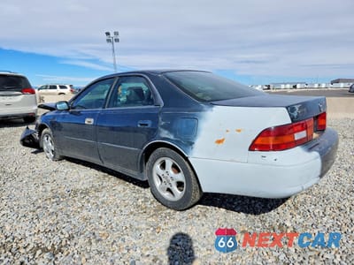 Drugie zdjęcie samochodu z przodu: 1997 LEXUS ES 300 BASE VIN:JT8BF22G7V5006819 - miniatura