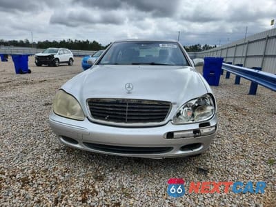 Piąte zdjęcie samochodu w środku: 2002 MERCEDES-BENZ S 430 VIN:WDBNG70J42A261355 - miniatura