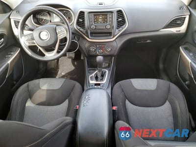 Zdjęcie 8 z 12 samochodu: 2017 JEEP CHEROKEE SPORT VIN:1C4PJLABXHW653411 - miniatura