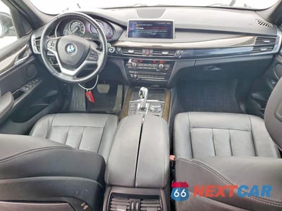 Zdjęcie 8 z 12 samochodu: 2017 BMW X5 XDR40E VIN:5UXKT0C33H0V95734 - miniatura