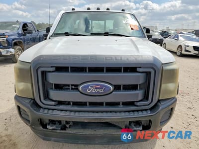 Piąte zdjęcie samochodu w środku: 2013 FORD F350 SUPER DUTY VIN:1FT8X3DT4DEA78570 - miniatura