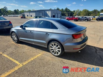 Drugie zdjęcie samochodu z przodu: 2015 AUDI A3 PREMIUM PLUS VIN:WAUEFGFF0F1088279 - miniatura