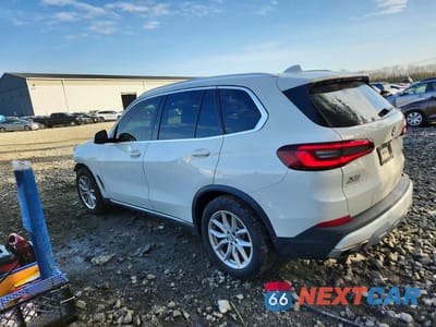 Drugie zdjęcie samochodu z przodu: 2021 BMW X5 XDRIVE40I VIN:5UXCR6C06M9E85605 - miniatura